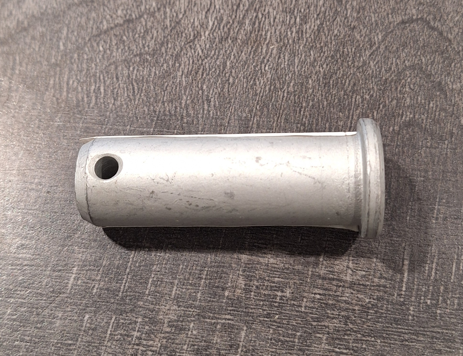 BOLT W/HEAD D20 X 53.5 HOLE D5                                                                                