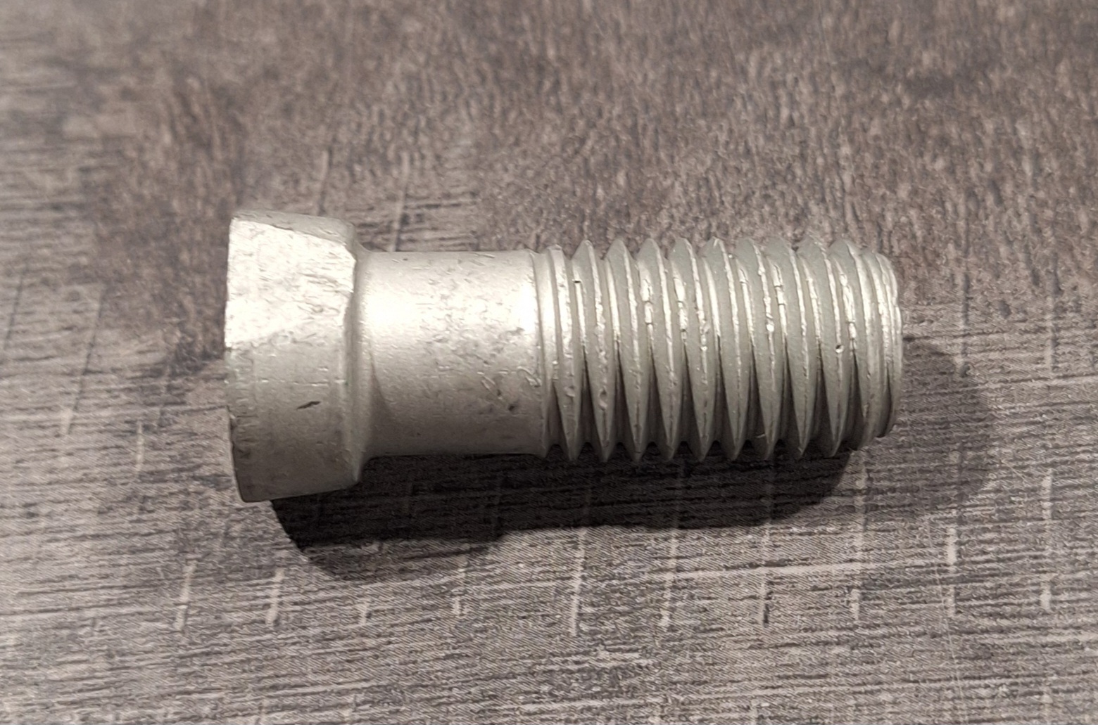 CONE SCREW M14 X 40 (KN48.03)                                                                                 